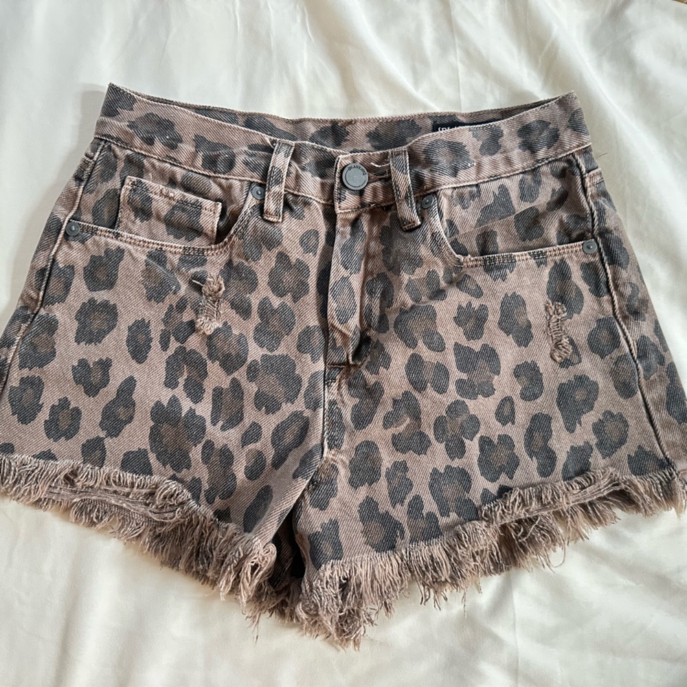 Blank NYC Leopard Print Frayed Hem Jean Shorts